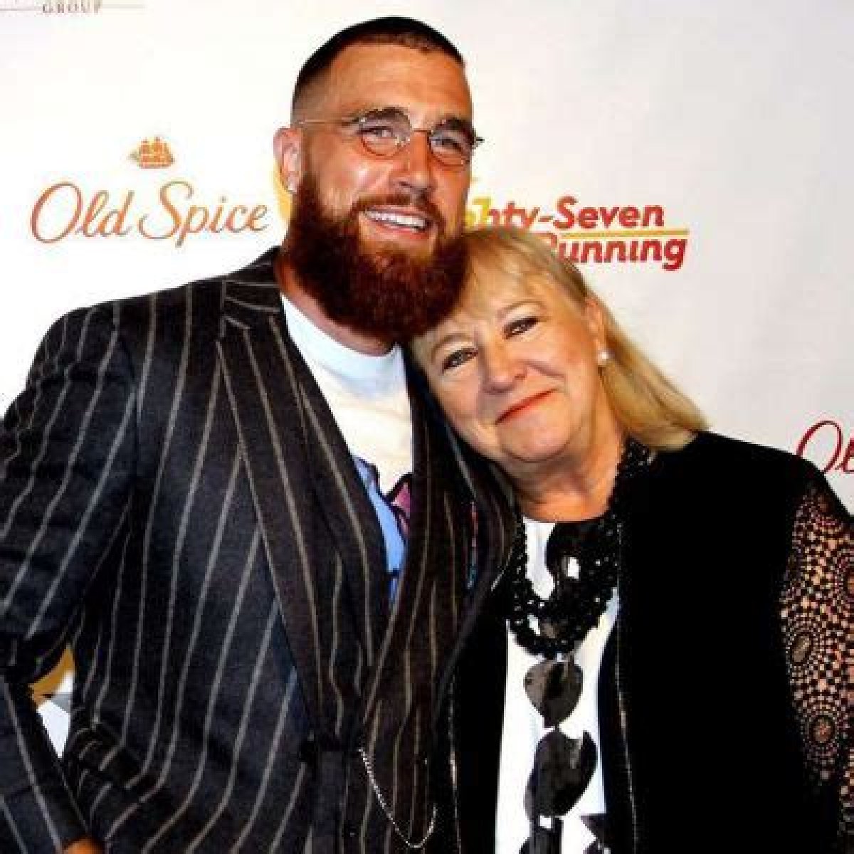 Donna Kelce Husband | Who Is She Married To | Marriage And Relationship