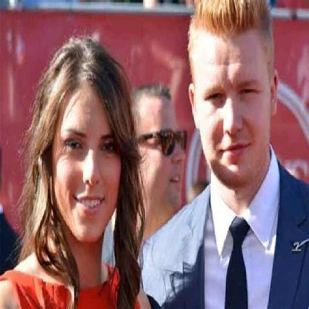  Frederik Andersen’s girlfriend Hilary Knight? 