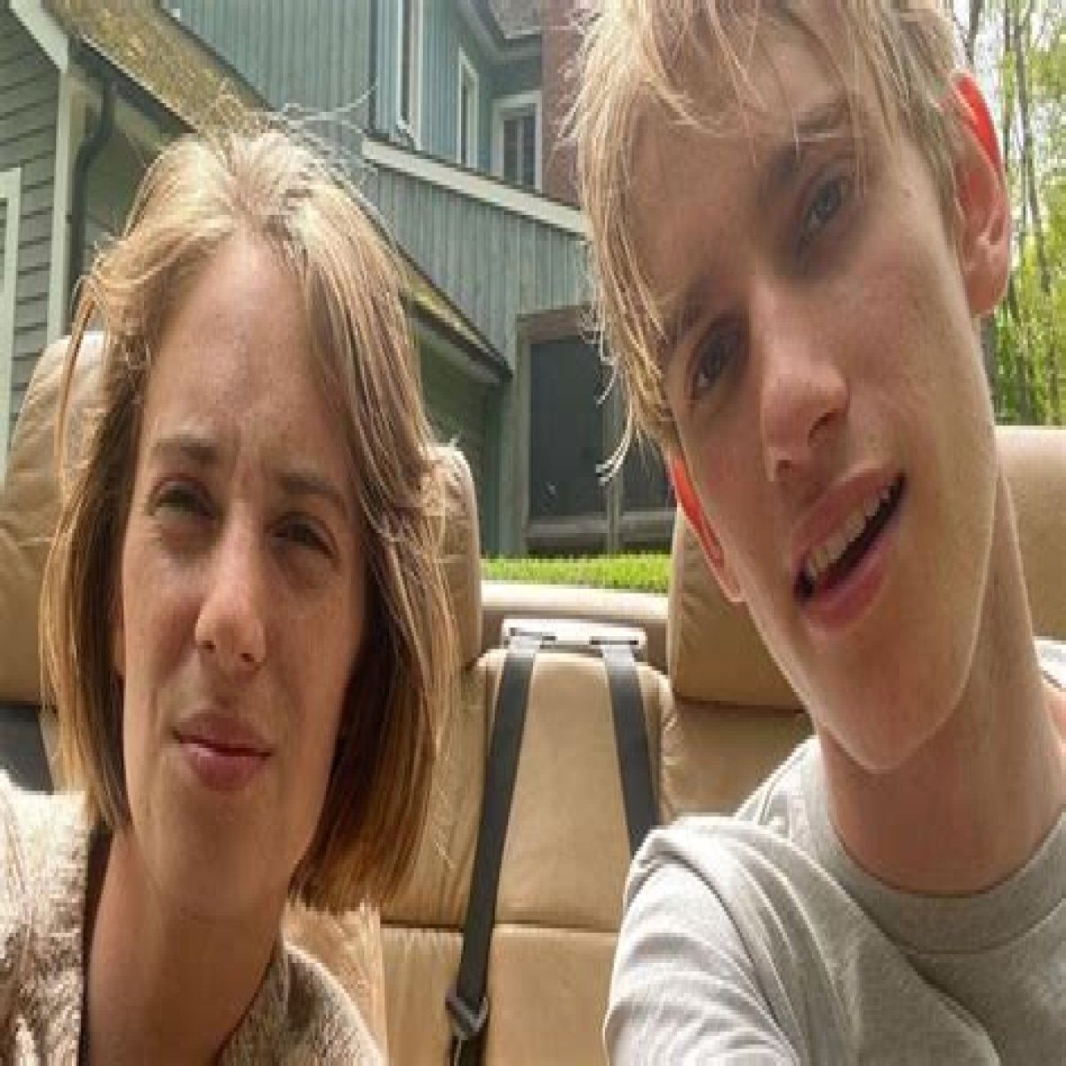 How Close Is Levon Roan Thurman-Hawke With His Stranger Things Star Sister, Maya?