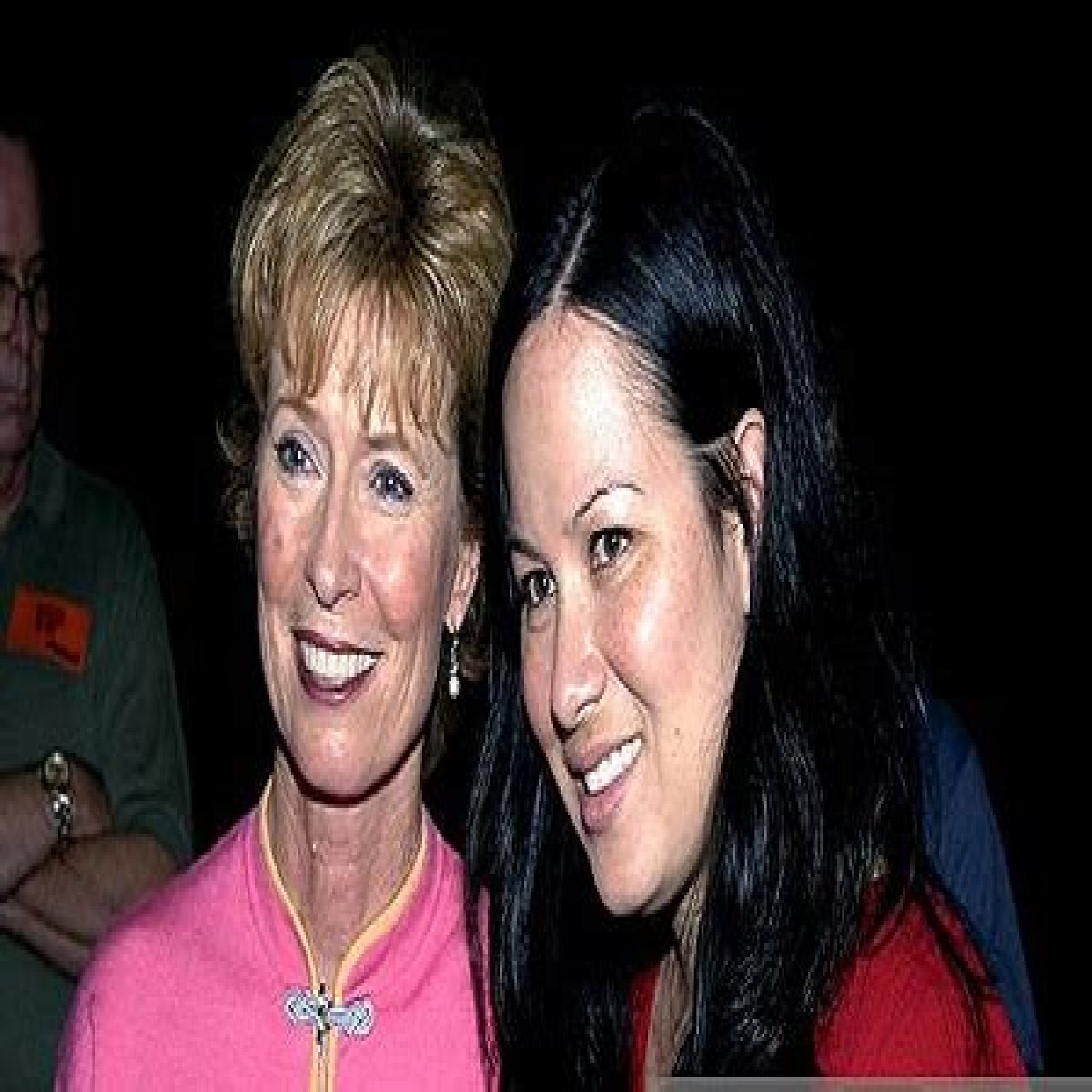 How is Bruce Lee & Linda Lee Cadwell's Daughter Shannon Lee's Married Life? Know her Net Worth