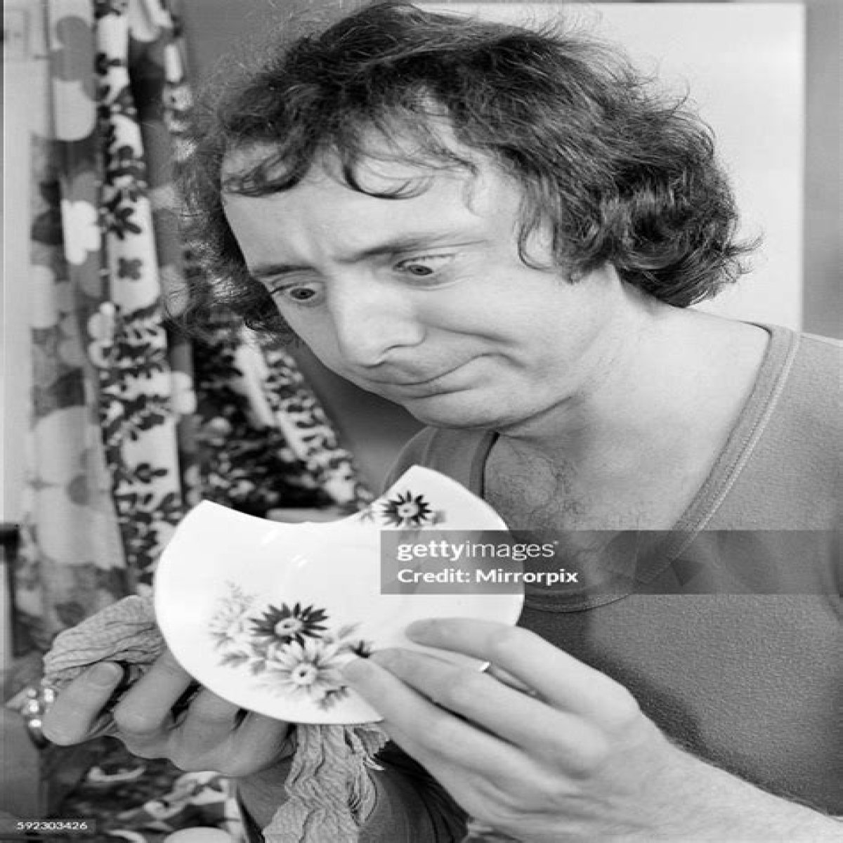 How tall is Jasper Carrott