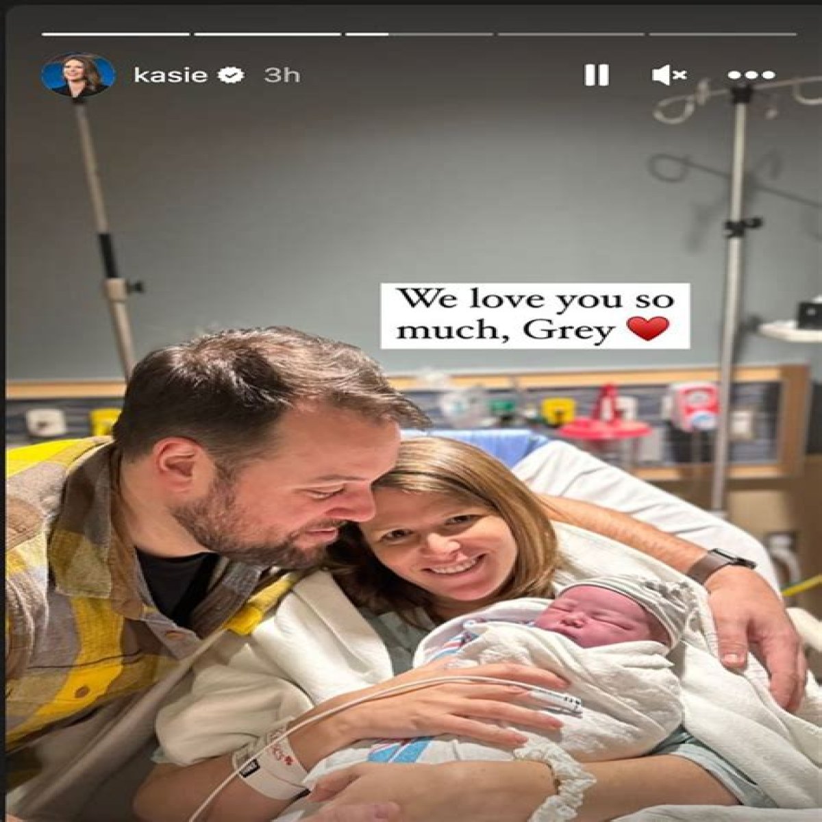 Is Kasie Hunt Pregnant With Her Husband Matt Rivera? MSNBC Host Expecting Second Child Or Not