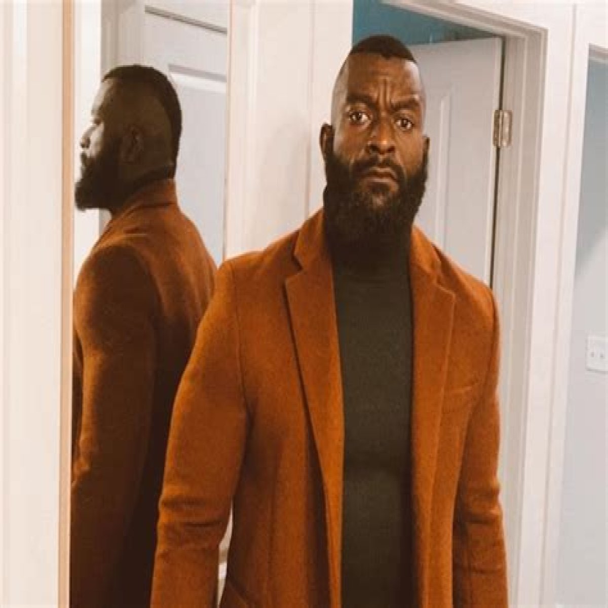 Michael James Shaw Biography, Age, Height, Wife, Net Worth, Family