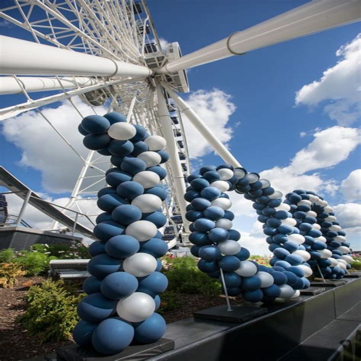 Navy Pier plans 100th birthday festivities